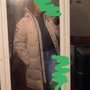 NEW Canada Goose